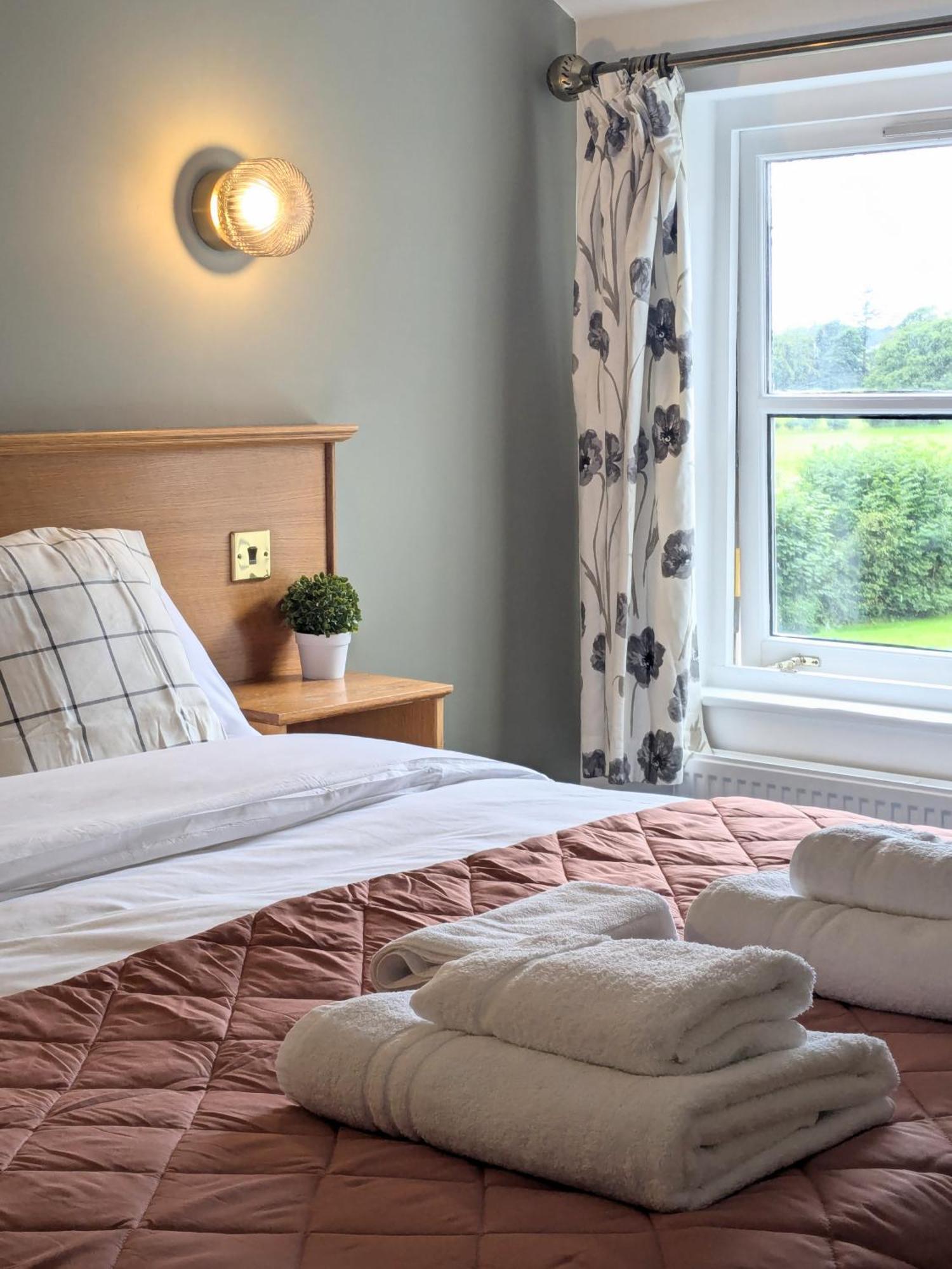 Hotel The Whoop à Kirkby Lonsdale Extérieur photo